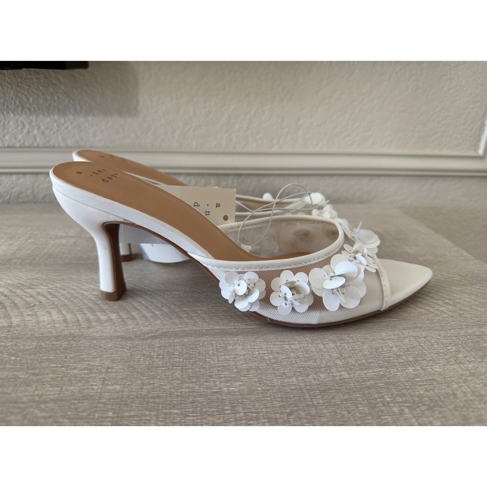 A New Day Lupita White Floral Mesh Kitten Heels white Sandals Size 8 - Picture 3 of 7